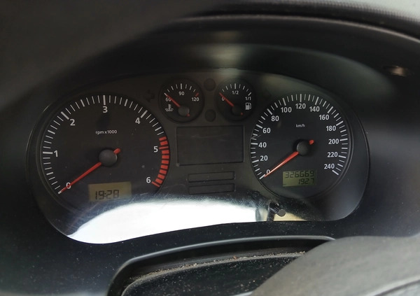 Seat Leon cena 6900 przebieg: 326669, rok produkcji 2000 z Warta małe 154